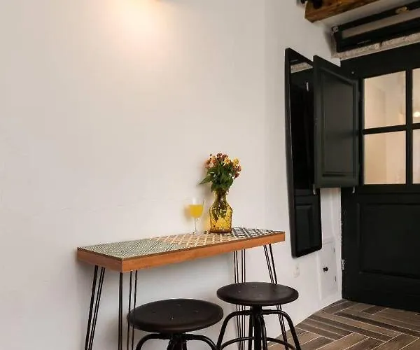 Apartament Private Accommodion Linda *